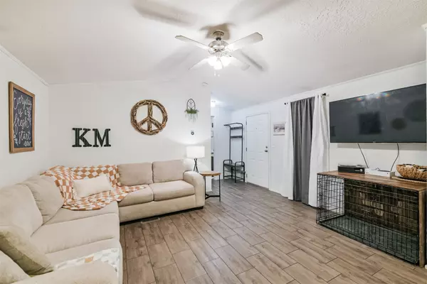 Baytown, TX 77523,132 Egret Canal S
