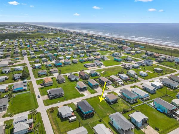 4126 Jackson ST, Galveston, TX 77554