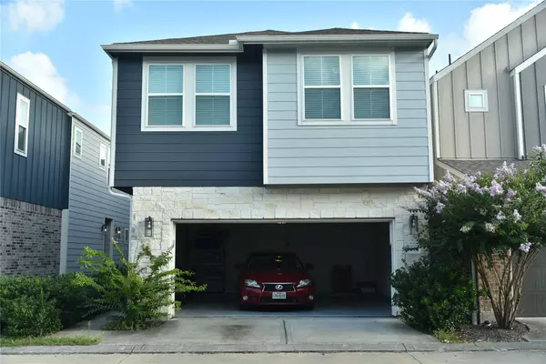 9907 Smokehouse Silo LN, Houston, TX 77080