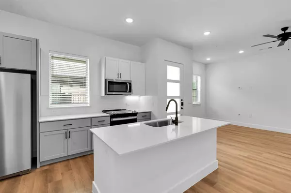 Garland, TX 75040,1712-504 Bernard ST