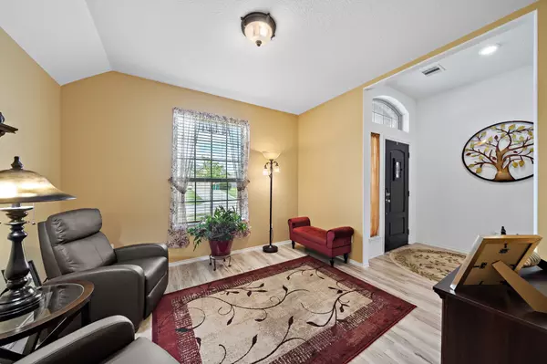 La Marque, TX 77568,627 Harbor Colony LN