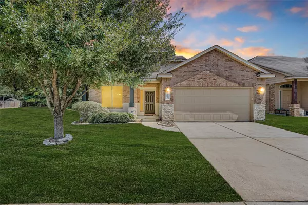 9575 E Woodmark, Conroe, TX 77304