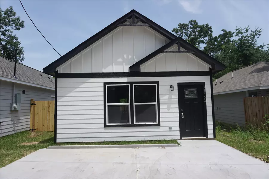 9761 BlackGum ST, Willis, TX 77318