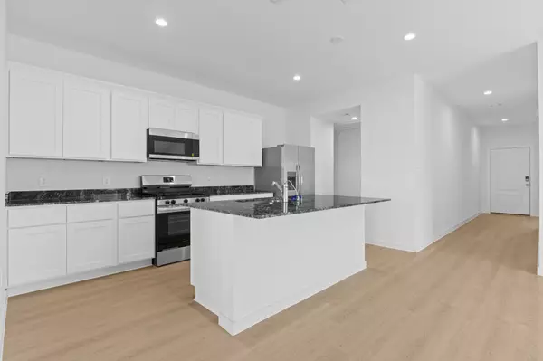 Iowa Colony, TX 77583,9034 Rose Water