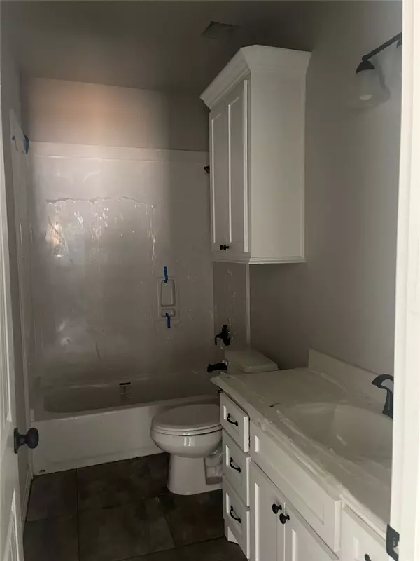 Jones Creek, TX 77541,70 Nelson CT