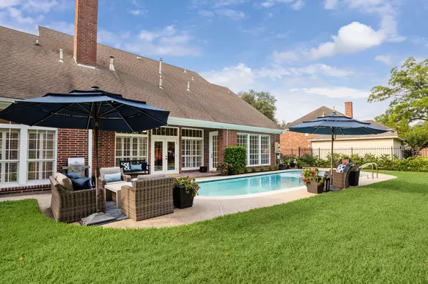 Sugar Land, TX 77479,51 Dartmoor CT