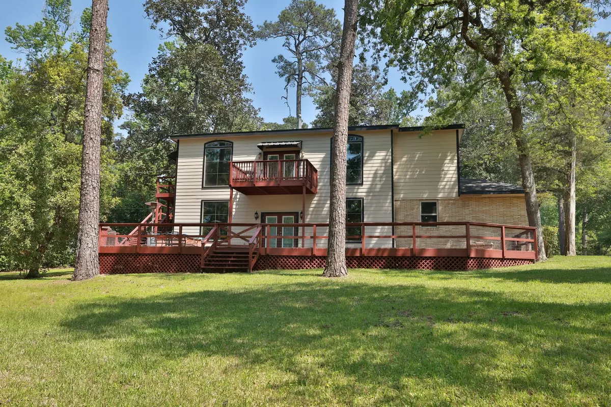 Conroe, TX 77304,233 Linwood