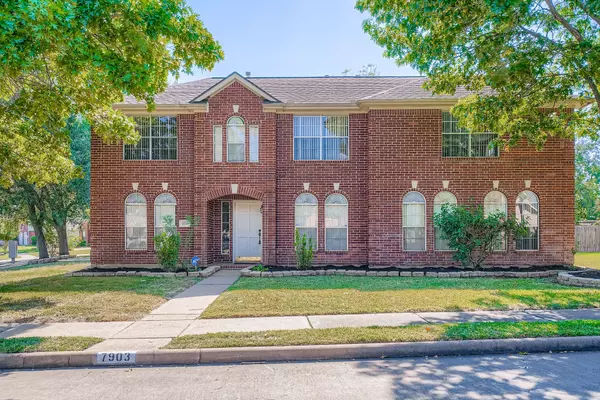 7903 Belterraza CT, Houston, TX 77083