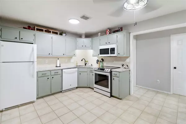 Danbury, TX 77534,2923 County Road 209