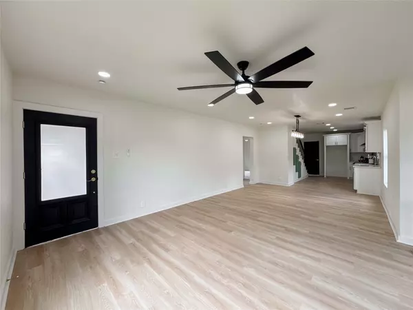 Pasadena, TX 77502,1105 Linwood CIR