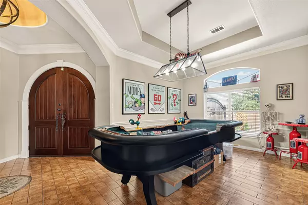 Kemah, TX 77565,1005 LEWIS