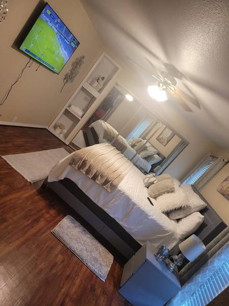 3303 W Greenridge DR #15, Houston, TX 77057