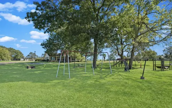 Livingston, TX 77351,Blk2 lot17 Autumn LN