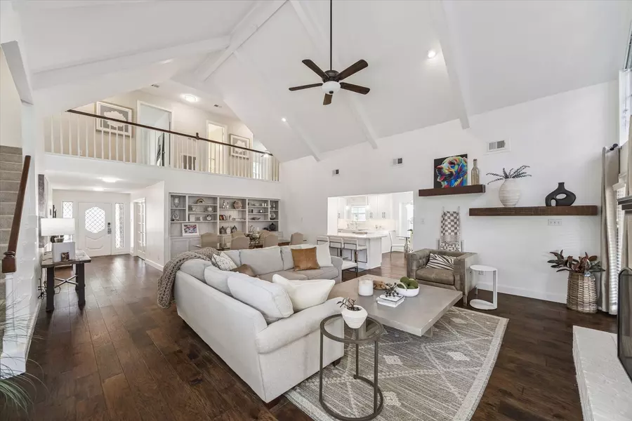 831 Merrick DR, Sugar Land, TX 77478