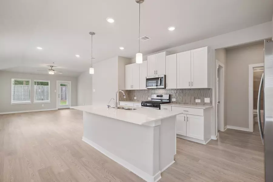 1920 Velvet Oak LN, Conroe, TX 77304