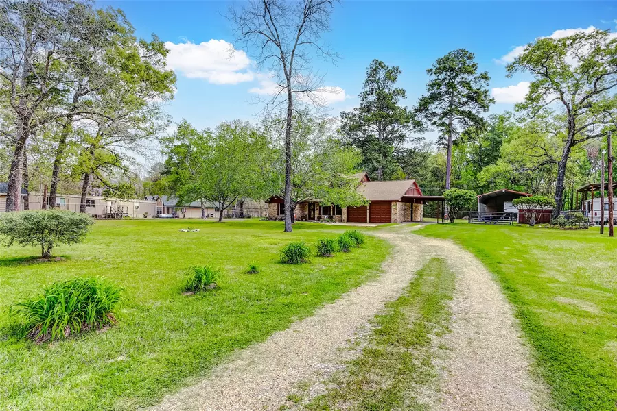 14204 Strausie LN, Conroe, TX 77302