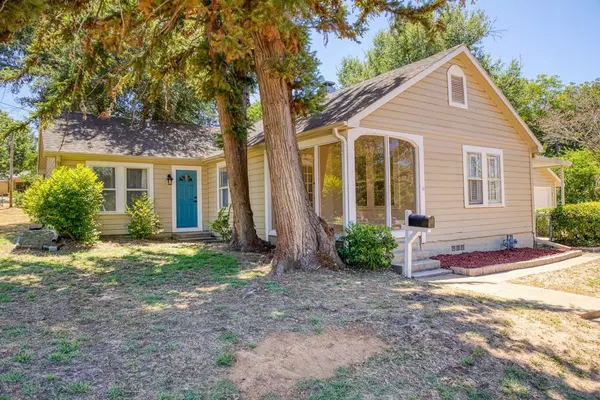 Palestine, TX 75801,714 Gay AVE