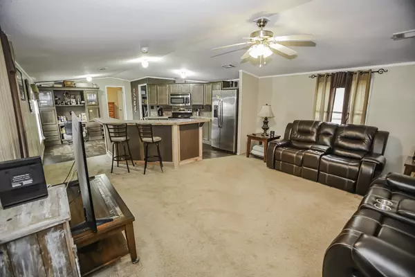 Sweeny, TX 77480,711 County Road 728B