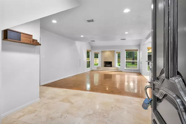 The Woodlands, TX 77380,1907 Old Field PL