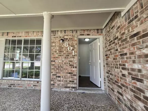 Baytown, TX 77521,801 Sunnybrook LN