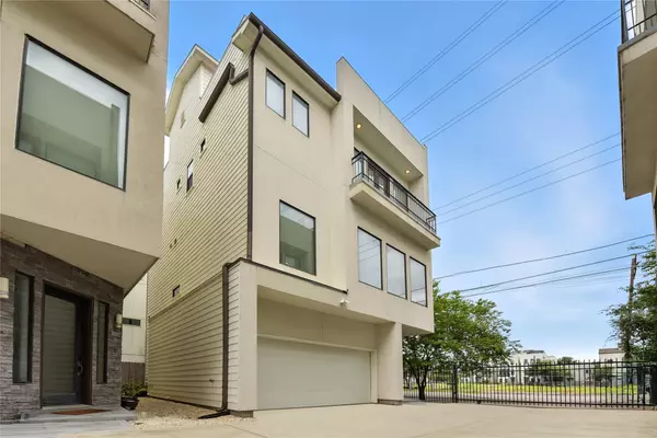 Houston, TX 77007,1611 Spring ST #C