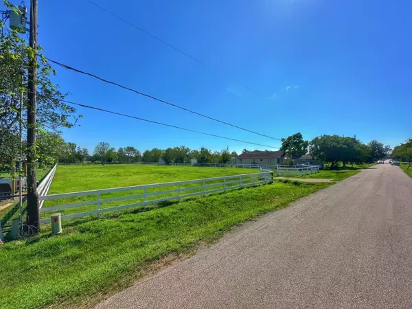 Needville, TX 77461,TBD W 1st ST