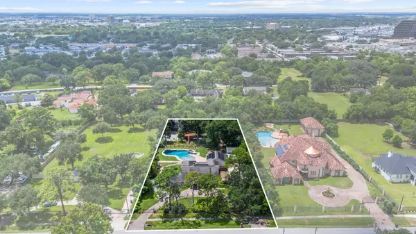 8818 Brae Acres RD, Houston, TX 77074