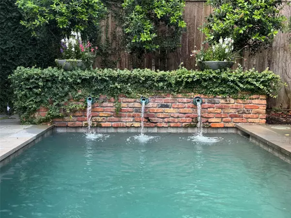 Houston, TX 77005,3911 Swarthmore ST