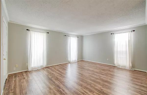 Houston, TX 77057,6410 Del Monte DR #118