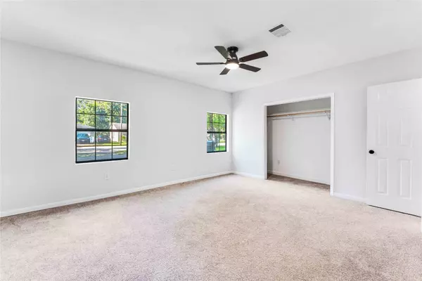 Alvin, TX 77511,209 E Foley ST