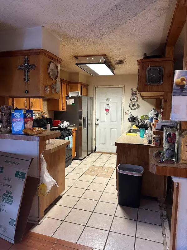 Houston, TX 77045,3719 Heatherbrook DR