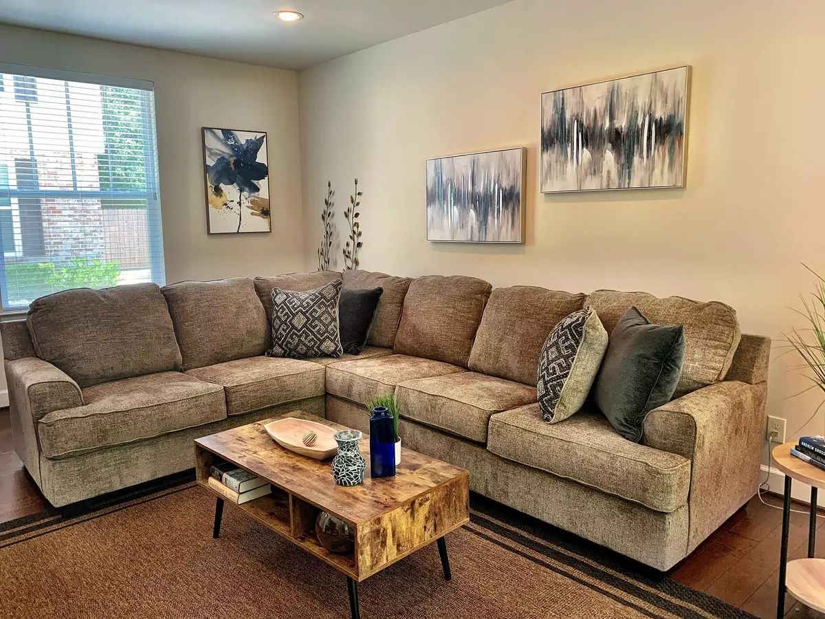 The Woodlands, TX 77380,25110 Glen Loch