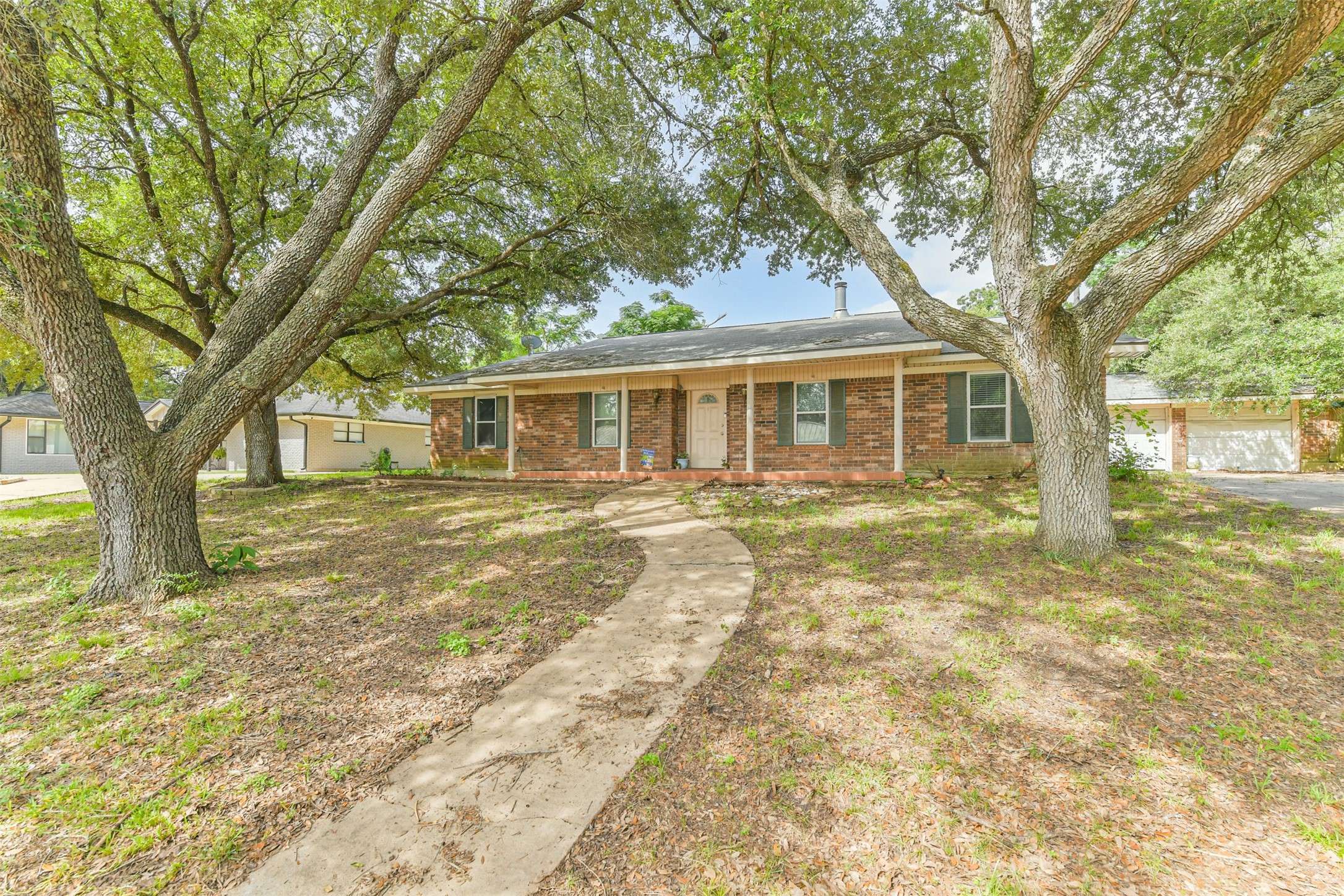 2408 Lynne Way ST, Brenham, TX 77833
