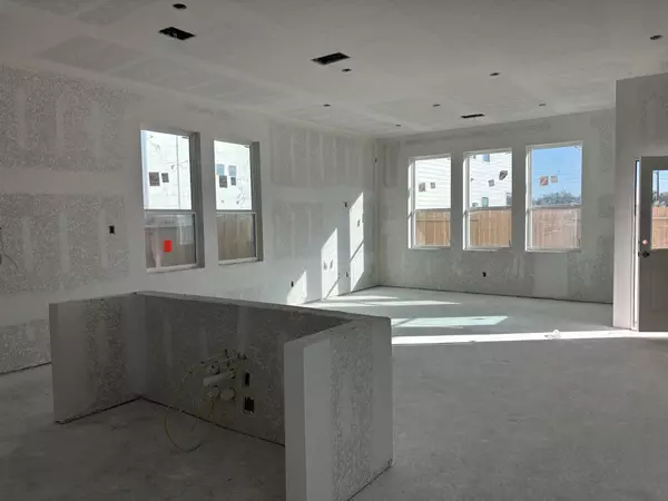 Houston, TX 77047,3102 La Rambla DR