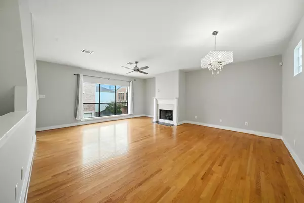 Houston, TX 77025,9709 Riddlewood LN