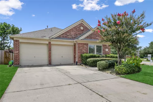 31827 Oak Thicket CT, Conroe, TX 77385