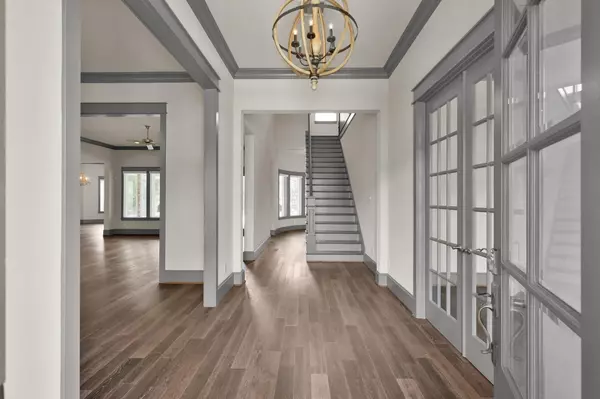 2331 Bottlebrush LN, Conroe, TX 77384