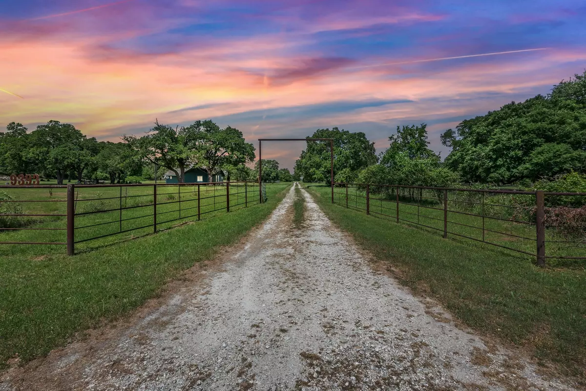 Bryan, TX 77808,9393 Locke RD