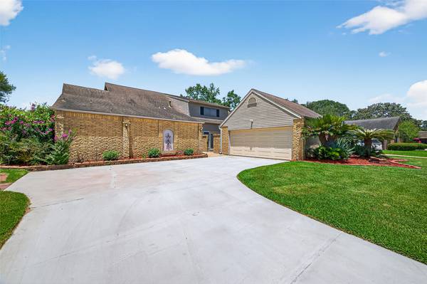 3710 Point Clear DR, Missouri City, TX 77459