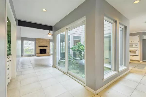 Houston, TX 77077,1706 Cherry Bend DR