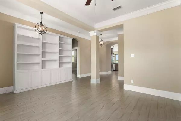 Texas City, TX 77590,5117 Brigantine Cay CT