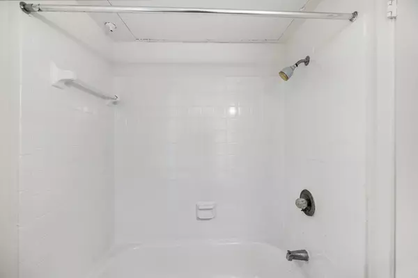 Houston, TX 77099,11715 S Glen DR #416-2