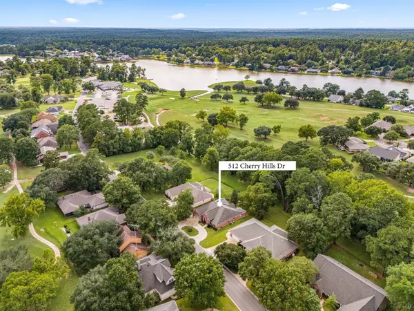 Huntsville, TX 77340,512 Cherry Hills DR