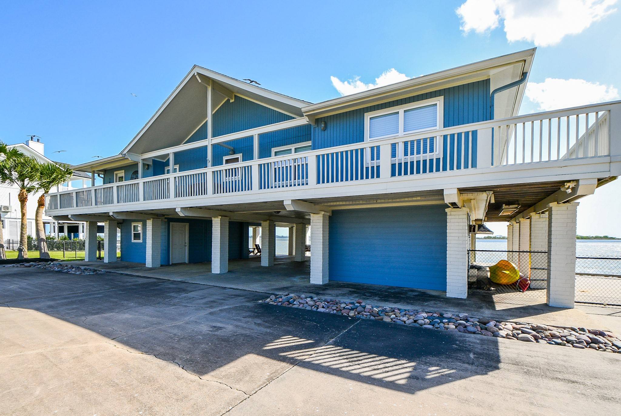 Tiki Island, TX 77554,1405 Palmetto DR