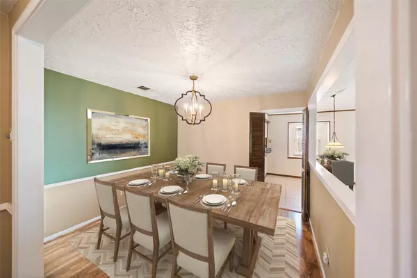 Houston, TX 77092,6210 Leaf Arbor DR