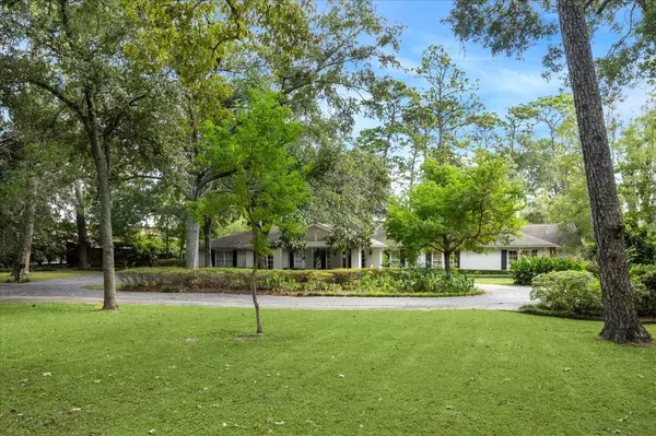 Houston, TX 77024,302 Timberwilde LN