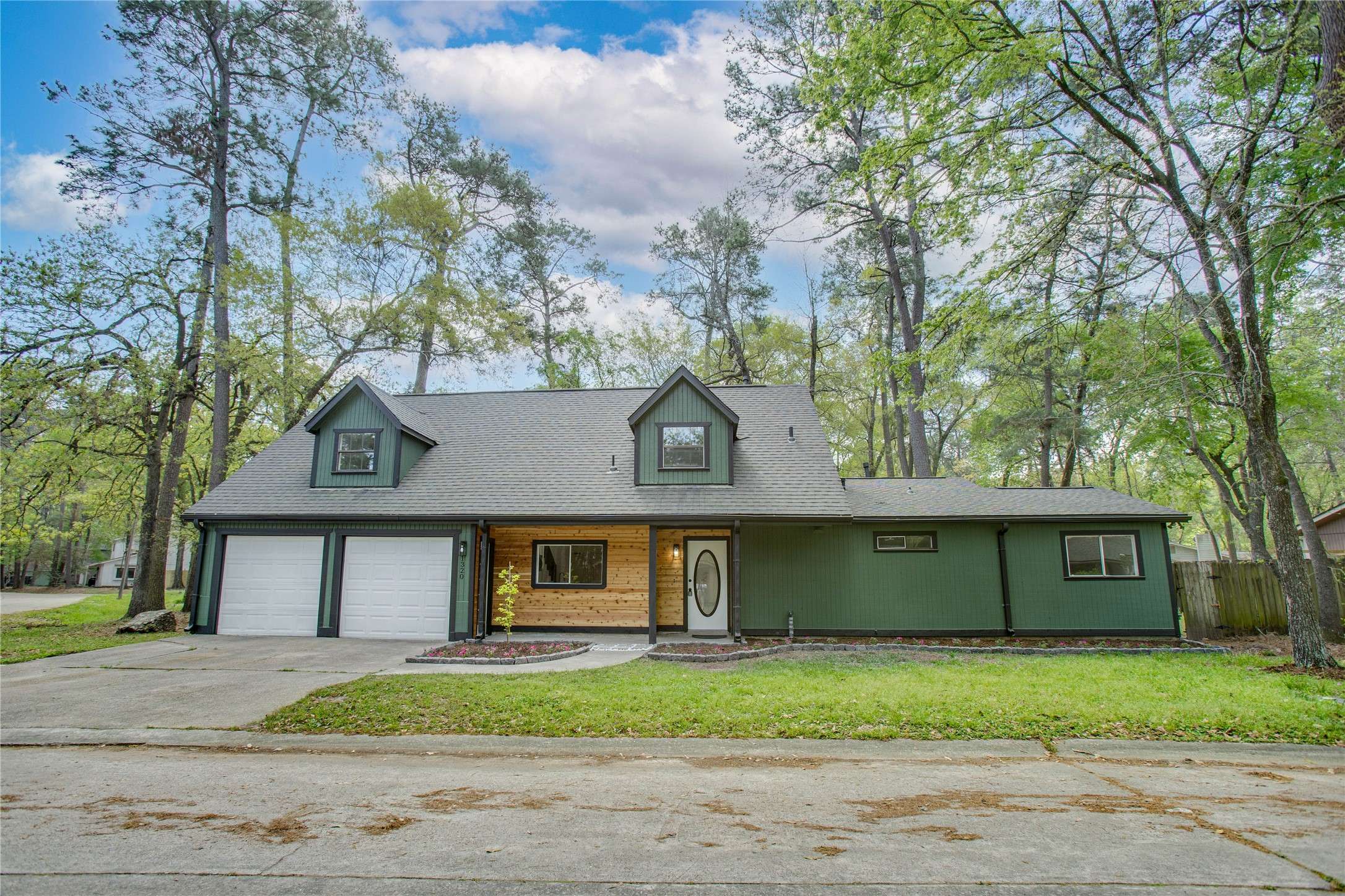 The Woodlands, TX 77380,1320 E Red Cedar CIR