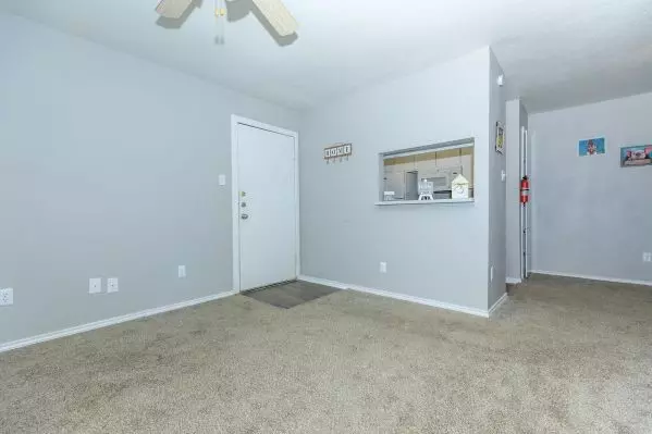 Lake Jackson, TX 77566,420 Garland DR #611