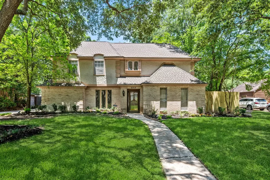 2215 River Falls DR, Houston, TX 77339