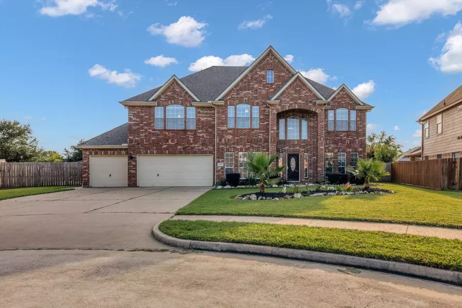 2402 Leslie LN, Deer Park, TX 77536